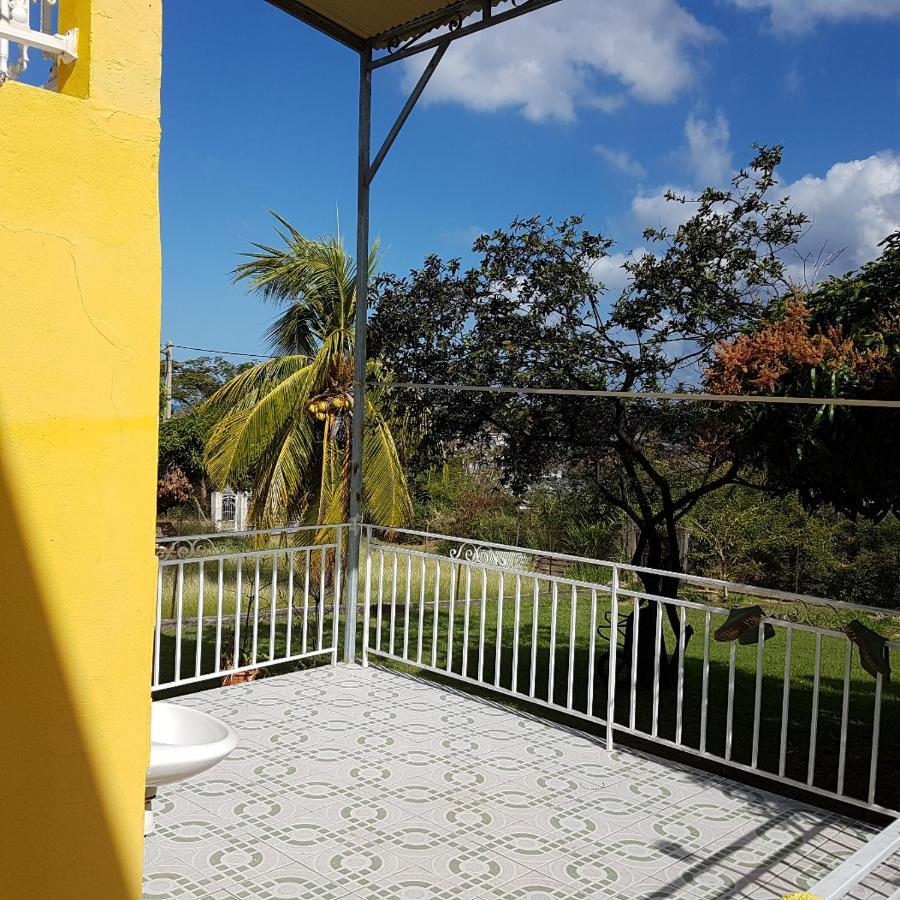 Villa Soleil Dz Baillif Luaran gambar